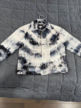 AMIRI TIE DYE TRUCKER JACKET